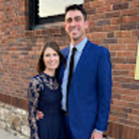 Meet your Posher, Carissa - Picture 1 of 1